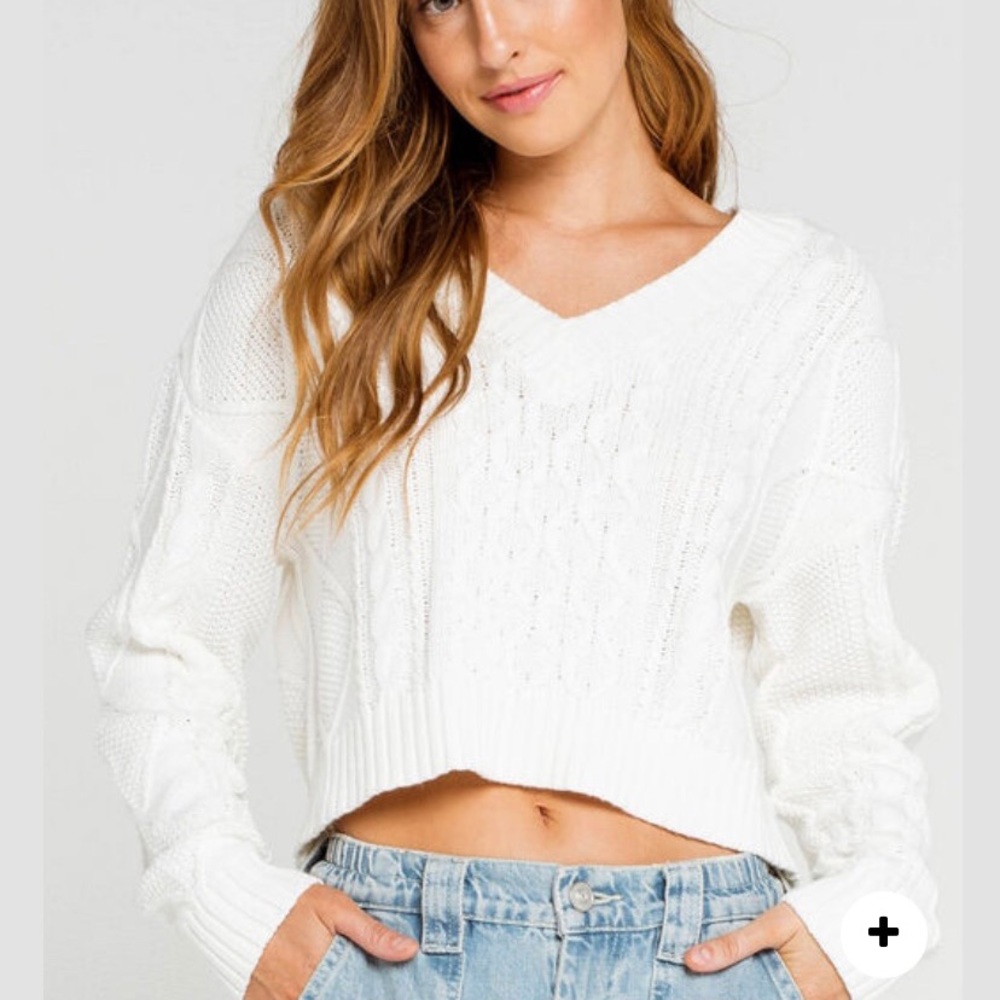 Cable Knit V Neck Womens White Sweater NWOT